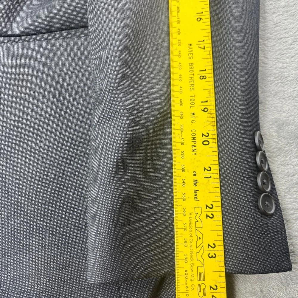 JOS.A. Bank Traveler Travel Tech‎ Slim Fit Gray Wool Blend Blazer 38 Short